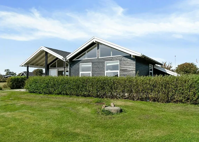Cozy By Limfjord With Bathing Jetty Vakantiehuis *